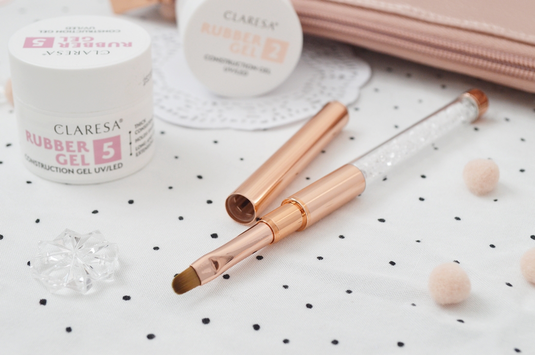 pędzel do przedłużania paznokci